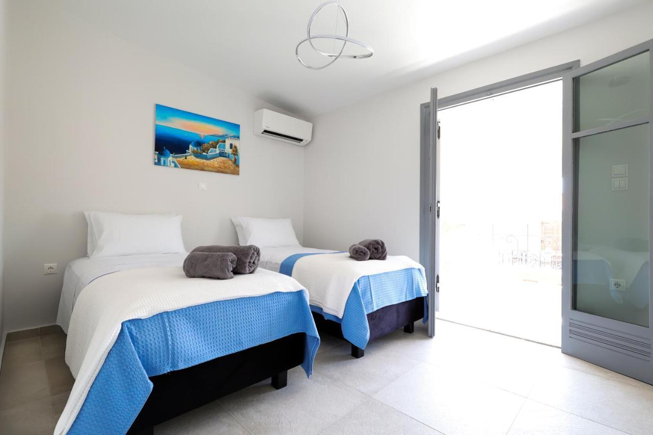 Axs First Floor Apartment Aegina Town Esterno foto