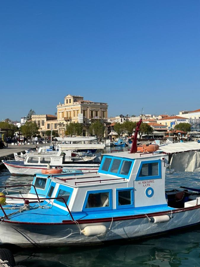 Axs First Floor Apartment Aegina Town Esterno foto